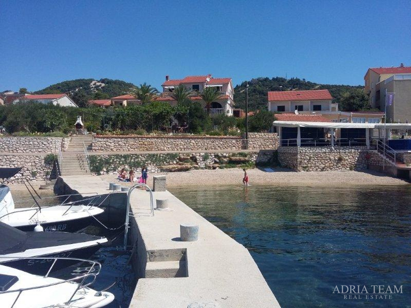 DVIJE APARTMANSKE KUĆE NA PRODAJU, OTOK RAB – BARBAT