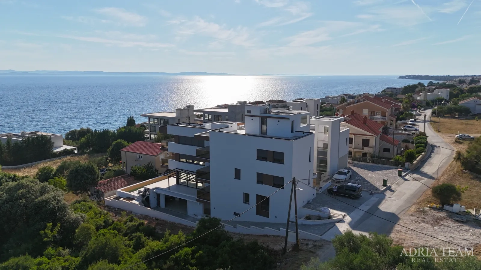 LUKSUZNI APARTMANI UDALJENI 80 m OD MORA, NOVOGRADNJA - KOŽINO