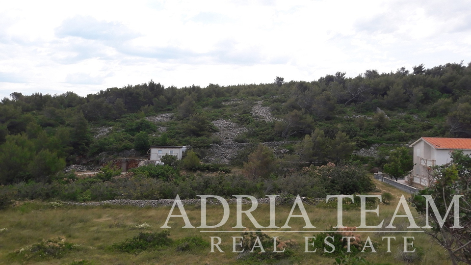 BUILDING PLOT, NOVIGRAD - INVESTMENT