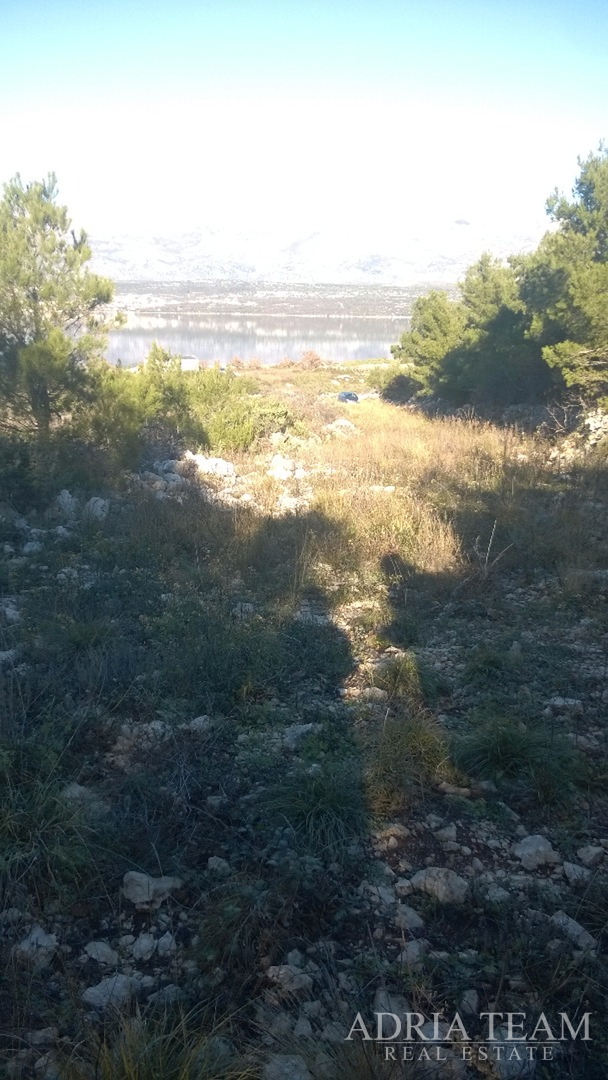 GRAĐEVINSKA PARCELA, NOVIGRAD - INVESTICIJA