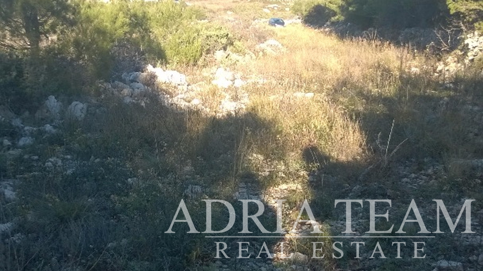 BUILDING PLOT, NOVIGRAD - INVESTMENT