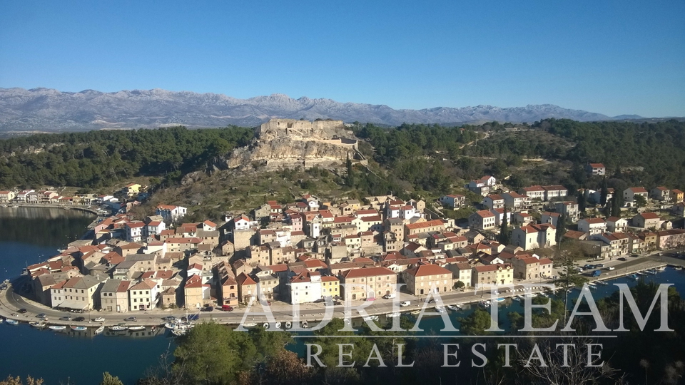 BUILDING PLOT, NOVIGRAD - INVESTMENT