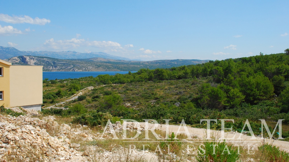 BUILDING PLOT, NOVIGRAD - INVESTMENT