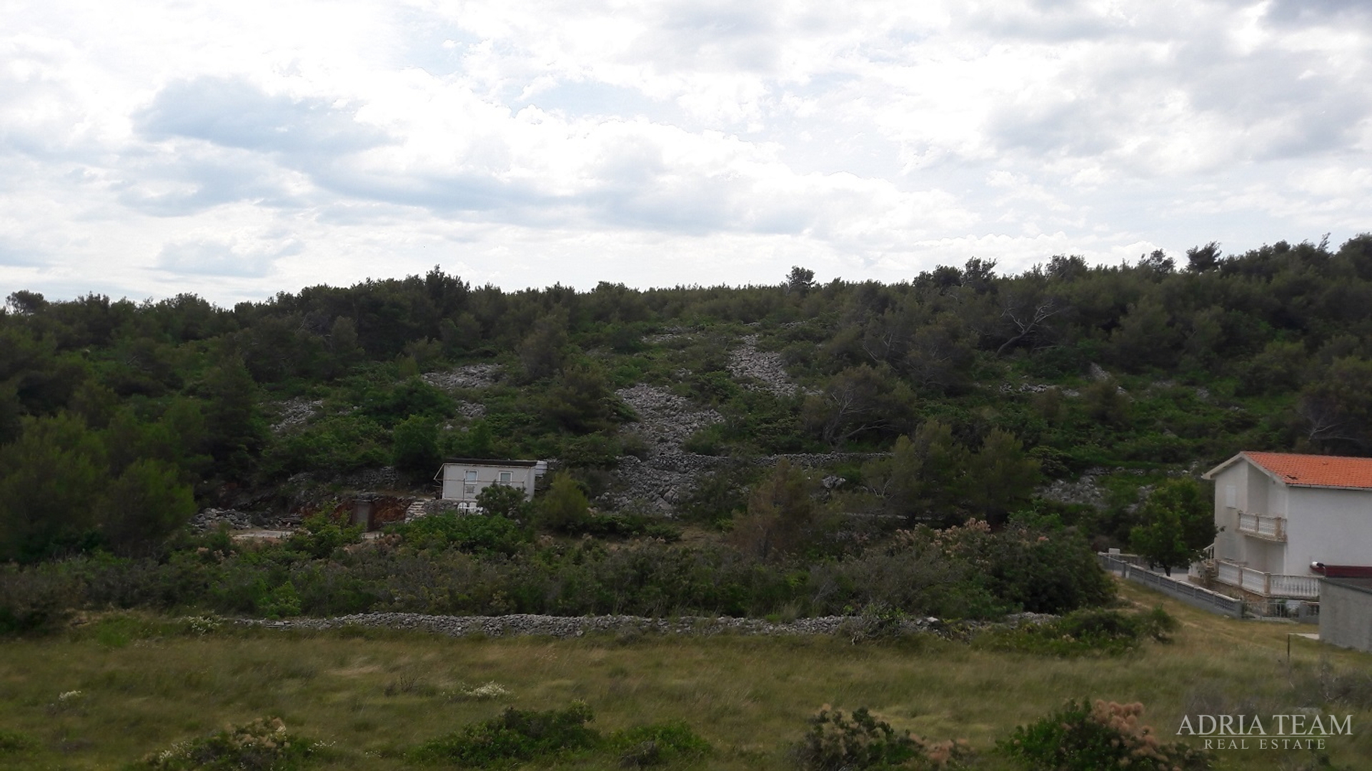 GRAĐEVINSKA PARCELA, NOVIGRAD - INVESTICIJA