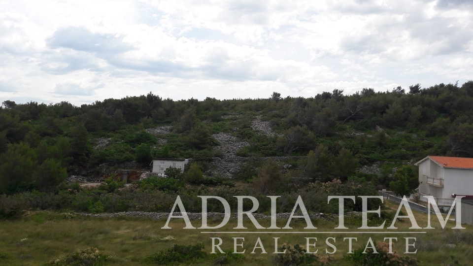 BUILDING PLOT, NOVIGRAD - INVESTMENT