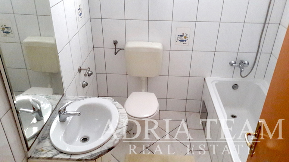 APARTMÁNOVÝ DŮM - 70 m OD MOŘE