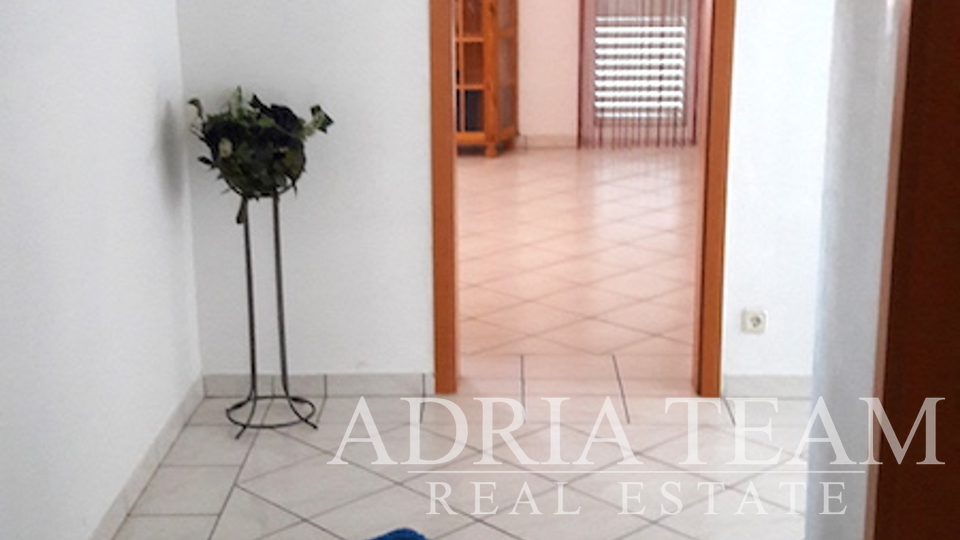 APARTMÁNOVÝ DŮM - 70 m OD MOŘE