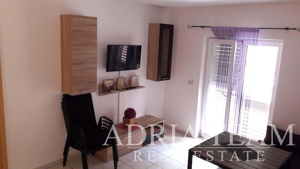 APARTMÁNOVÝ DŮM - 70 m OD MOŘE