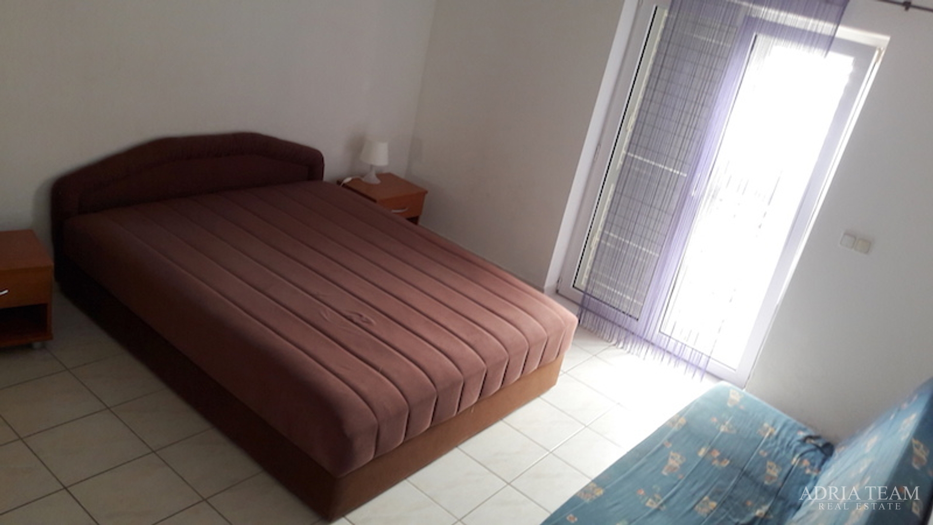 APARTMENT HOUSE - VIR