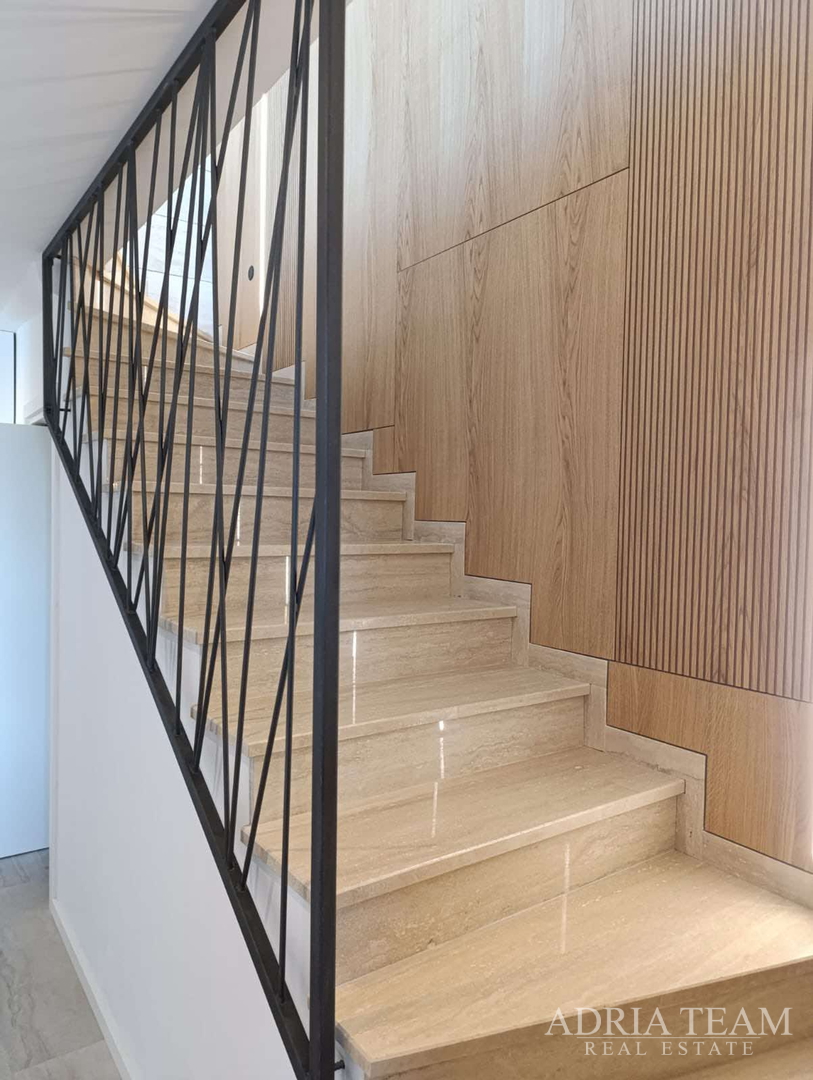 APARTMANI U NOVOGRADNJI, 20 m OD MORA - TOP POZICIJA!!! POVLJANA - PAG