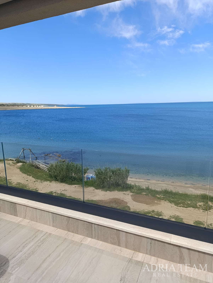 APARTMANI U NOVOGRADNJI, 20 m OD MORA - TOP POZICIJA!!! POVLJANA - PAG