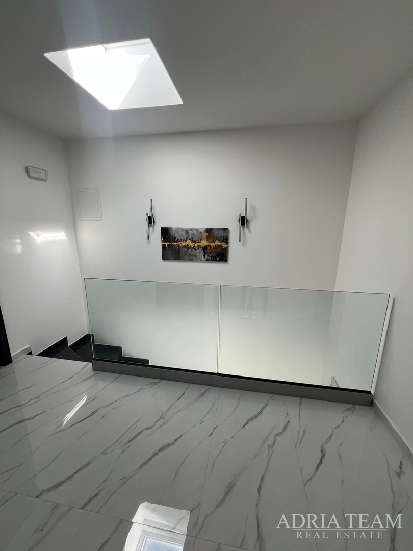 POLOVICA DVOJNE KUĆE,  NOVOGRADNJA - VIR