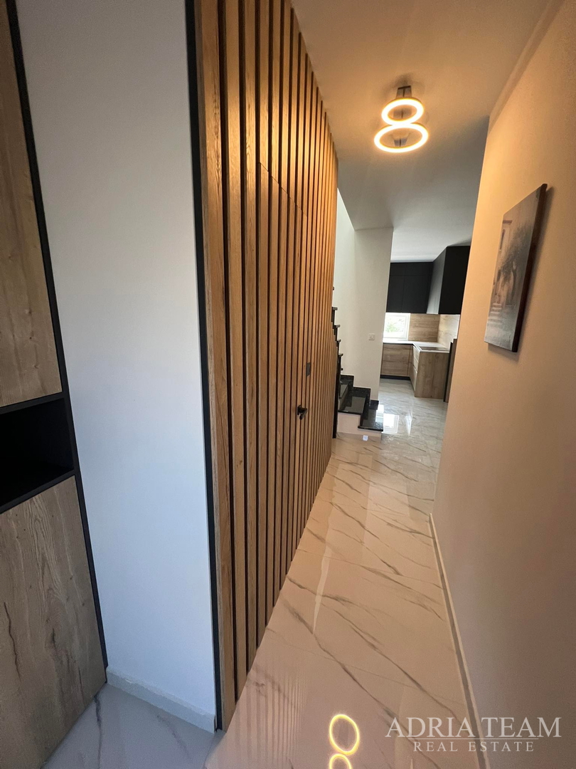 POLOVICA DVOJNE KUĆE,  NOVOGRADNJA - VIR