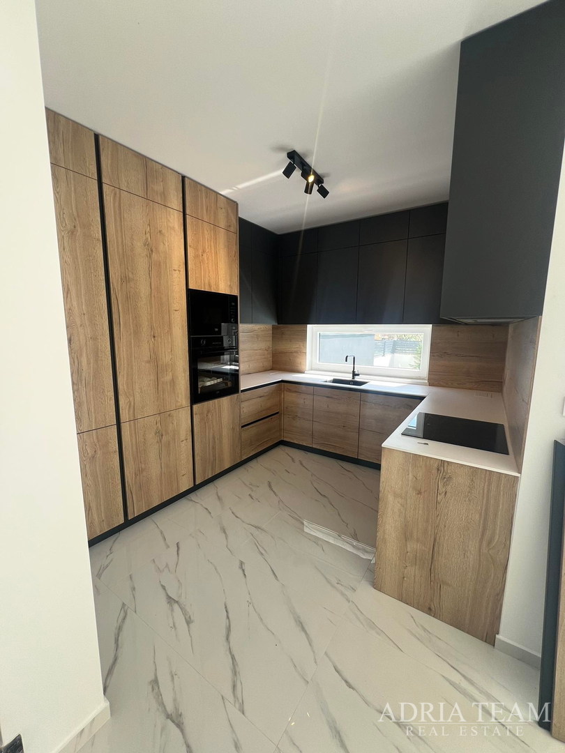 POLOVICA DVOJNE KUĆE,  NOVOGRADNJA - VIR