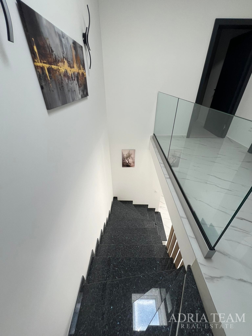 POLOVICA DVOJNE KUĆE,  NOVOGRADNJA - VIR