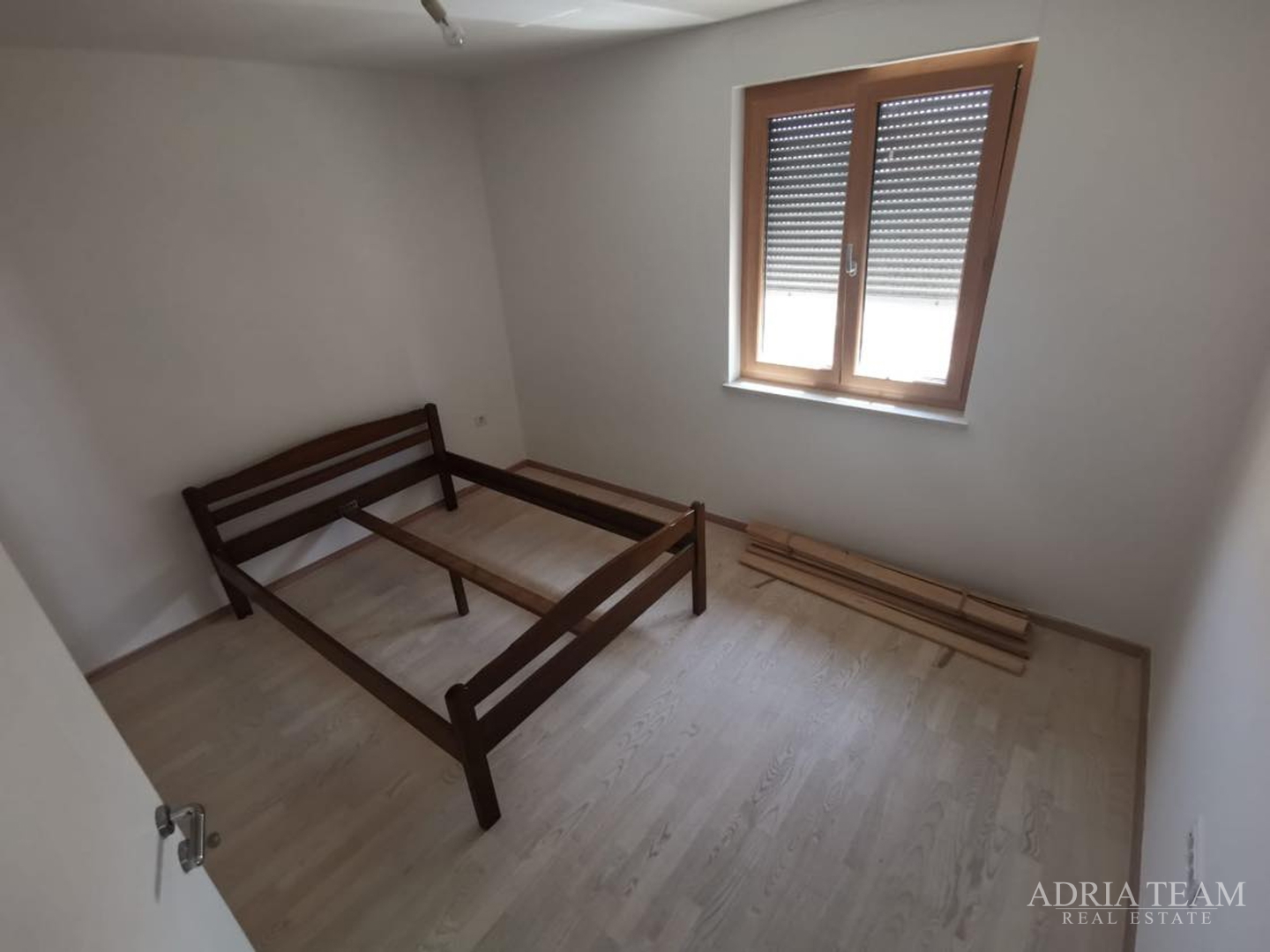 LUKSUZNI APARTMAN - 1. RED DO MORA