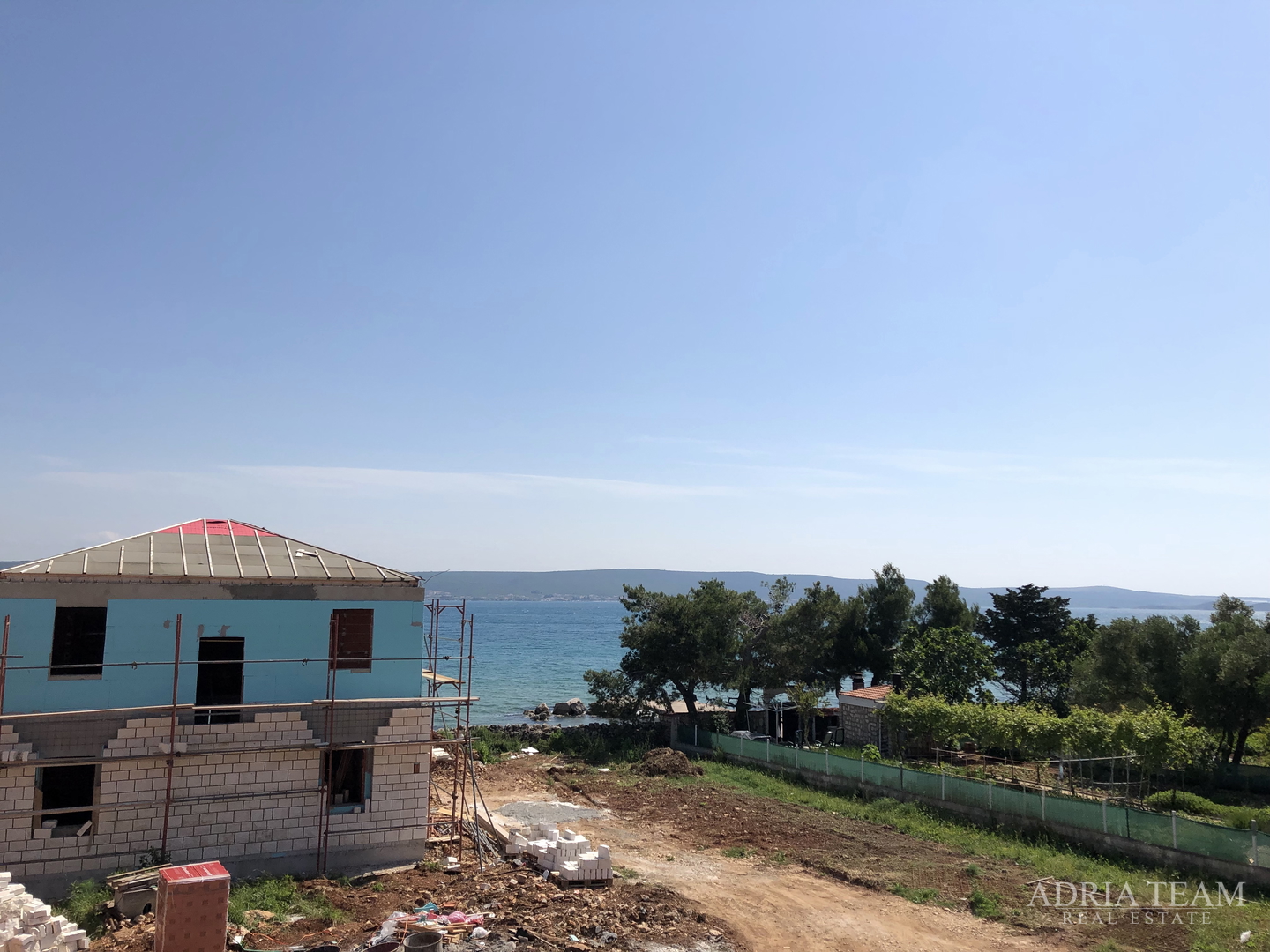 LUXUSVILLEN MIT POOL, 2. REIHE AM MEER, PAŠMAN