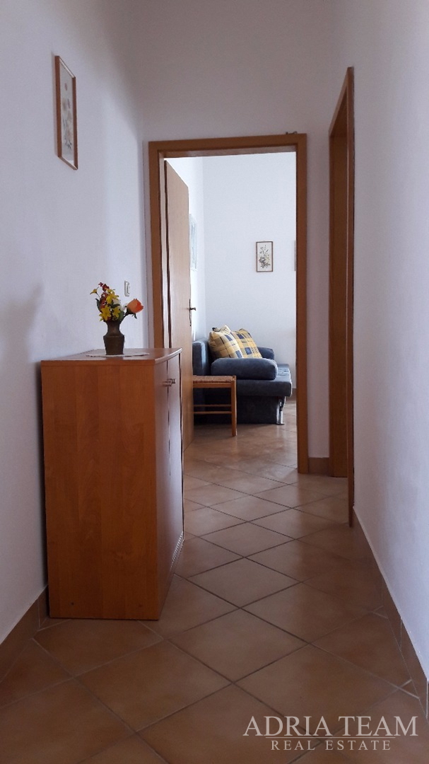 APARTMANSKA KUĆA - 1. RED DO MORA