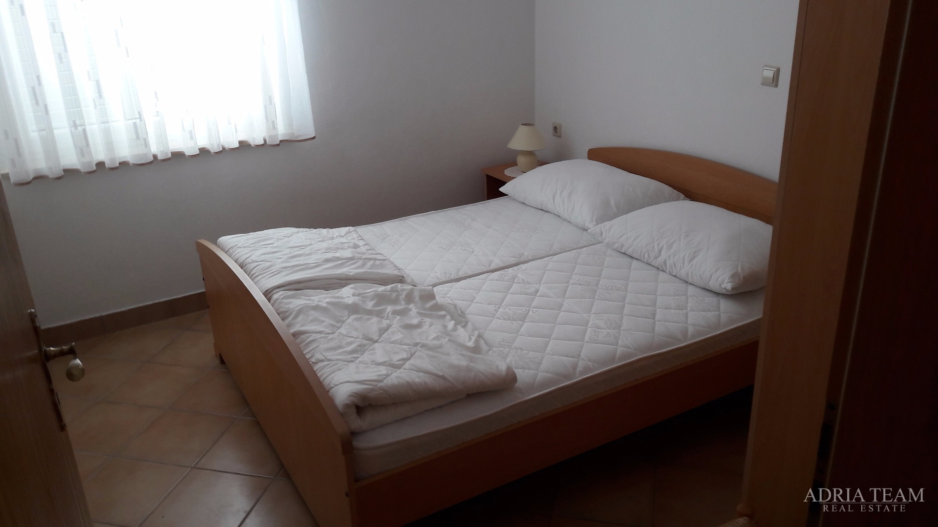 APARTMANSKA KUĆA - 1. RED DO MORA