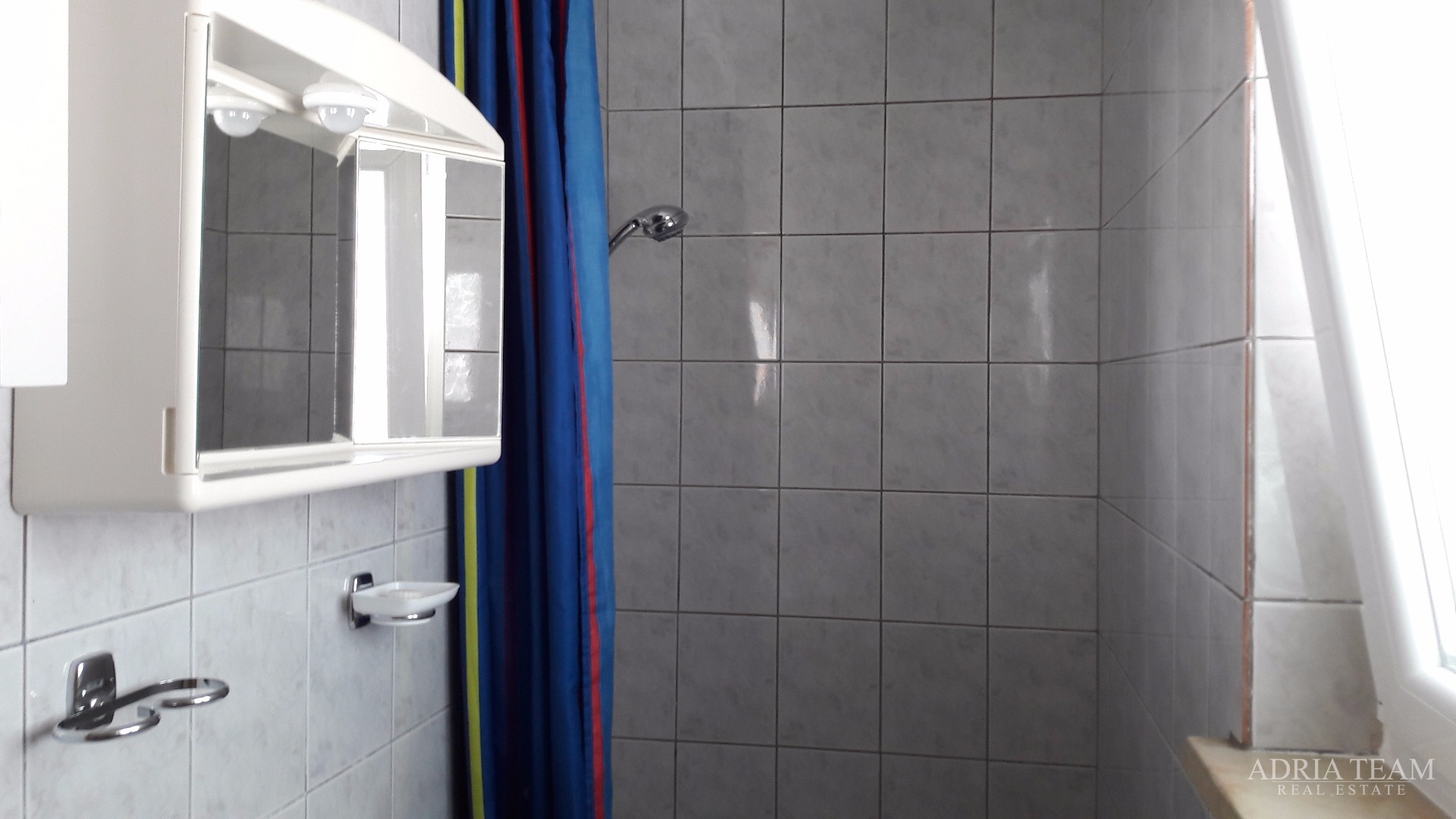 APARTMANSKA KUĆA - 1. RED DO MORA