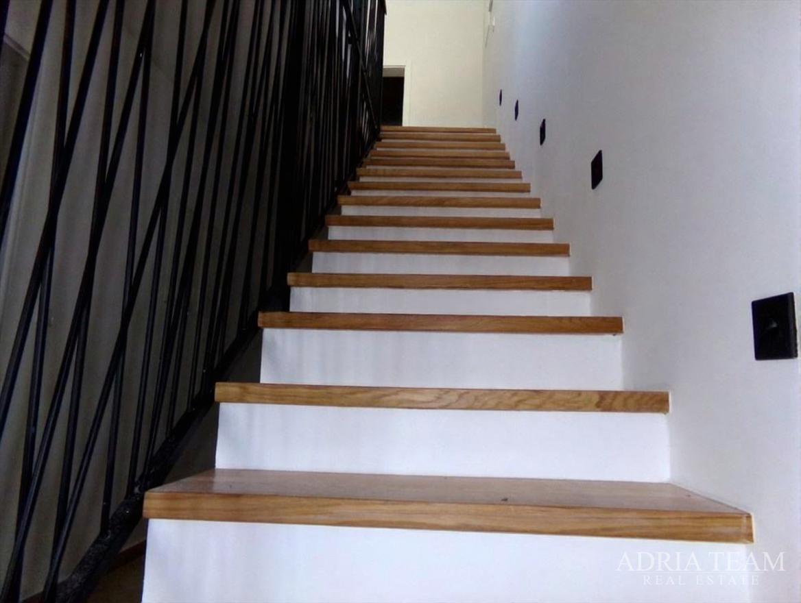 APARTMANI U NOVOGRADNJI - PAG, ŠIMUNI