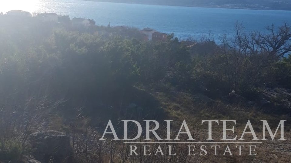 BUILDING LAND, QUIET LOCATION AND PRIVACY, JASENICE - MASLENICA