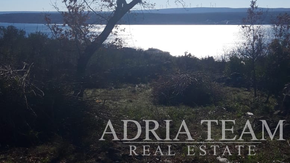 BUILDING LAND, QUIET LOCATION AND PRIVACY, JASENICE - MASLENICA