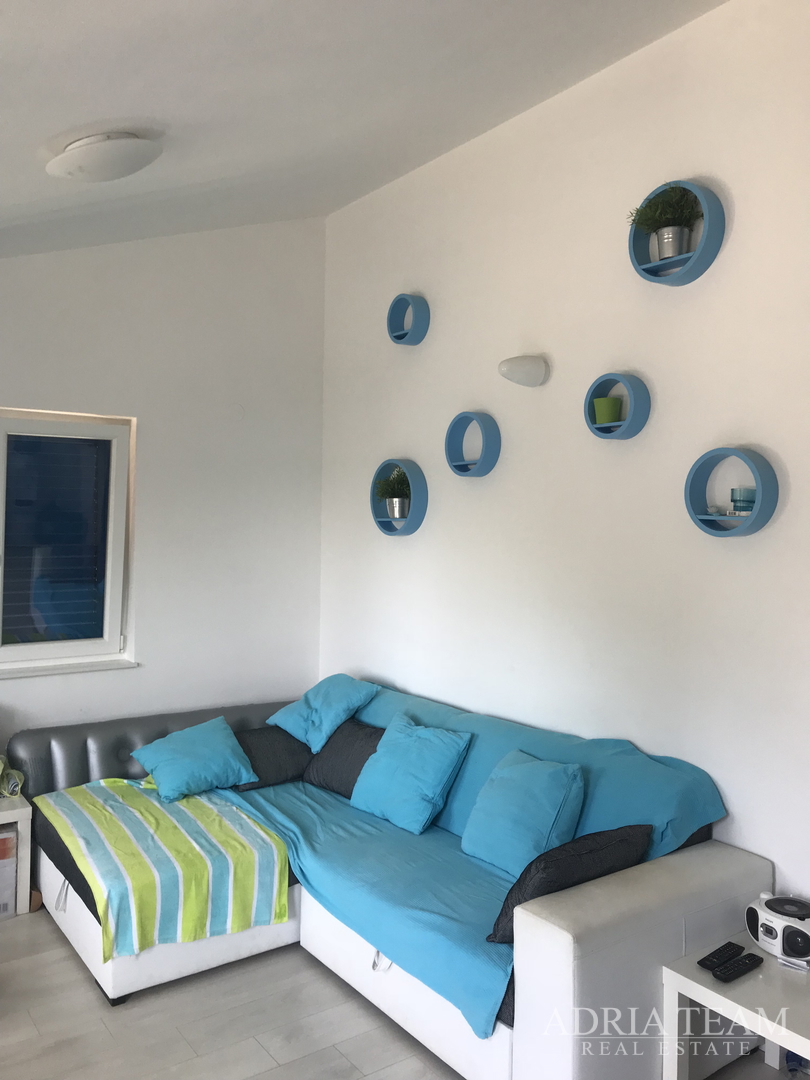DVOSOBNI APARTMAN, 35 m OD MORA, VERUNIĆ - DUGI OTOK