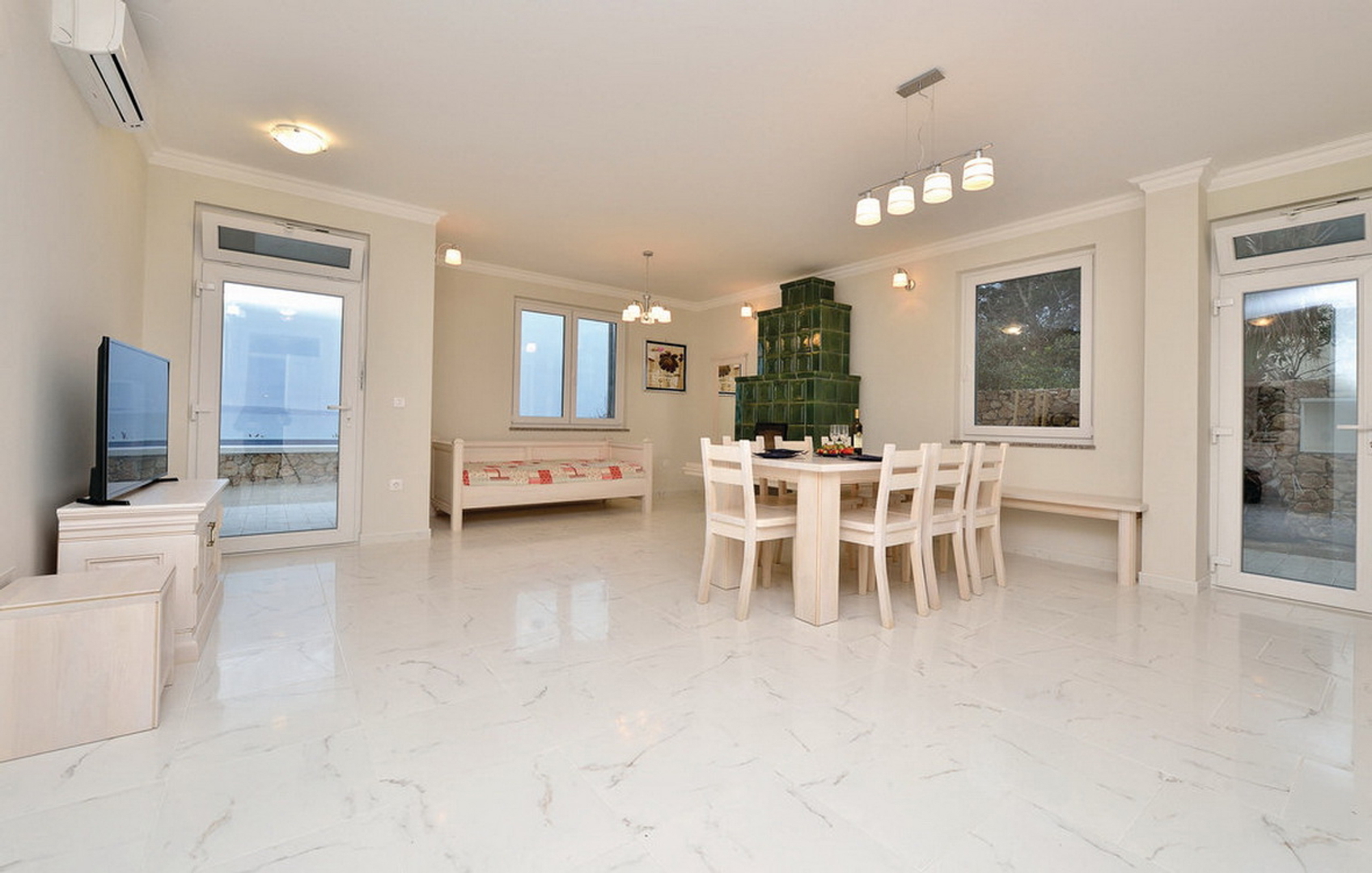 LUXURY VILLA, 5 M FROM THE SEA - TOP LOCATION! PAG - KOŠLJUN