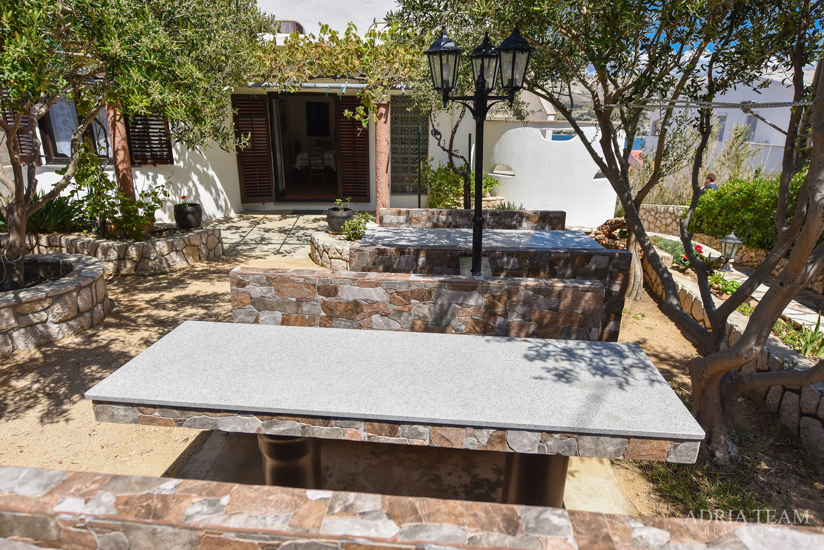 APARTMENTS IN A HOUSE, 150 M FROM THE SEA - PAG