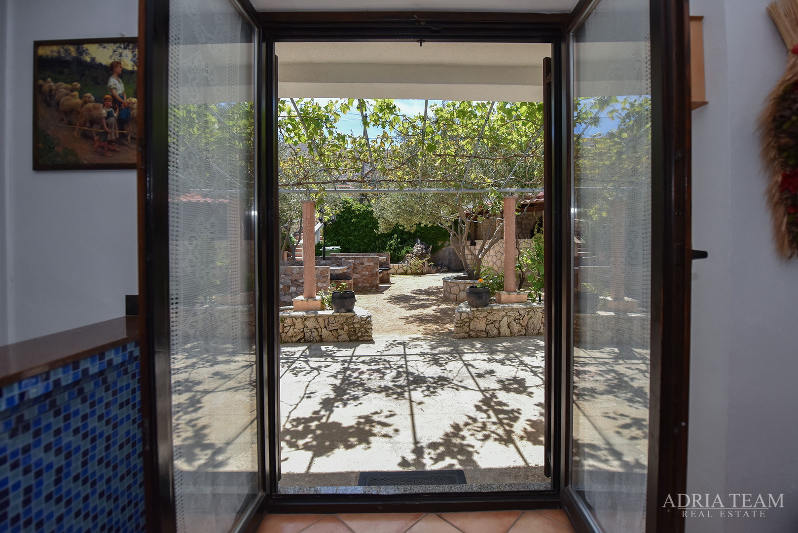 APARTMENTS IN A HOUSE, 150 M FROM THE SEA - PAG