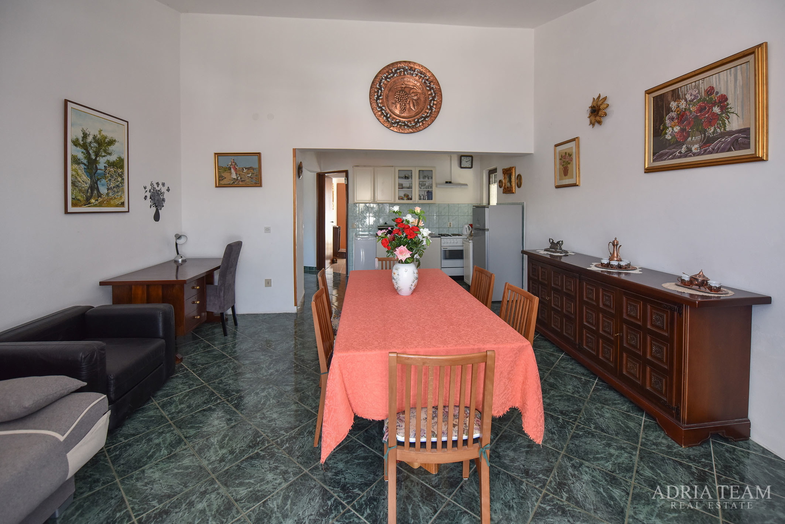 APARTMENTS IN A HOUSE, 150 M FROM THE SEA - PAG