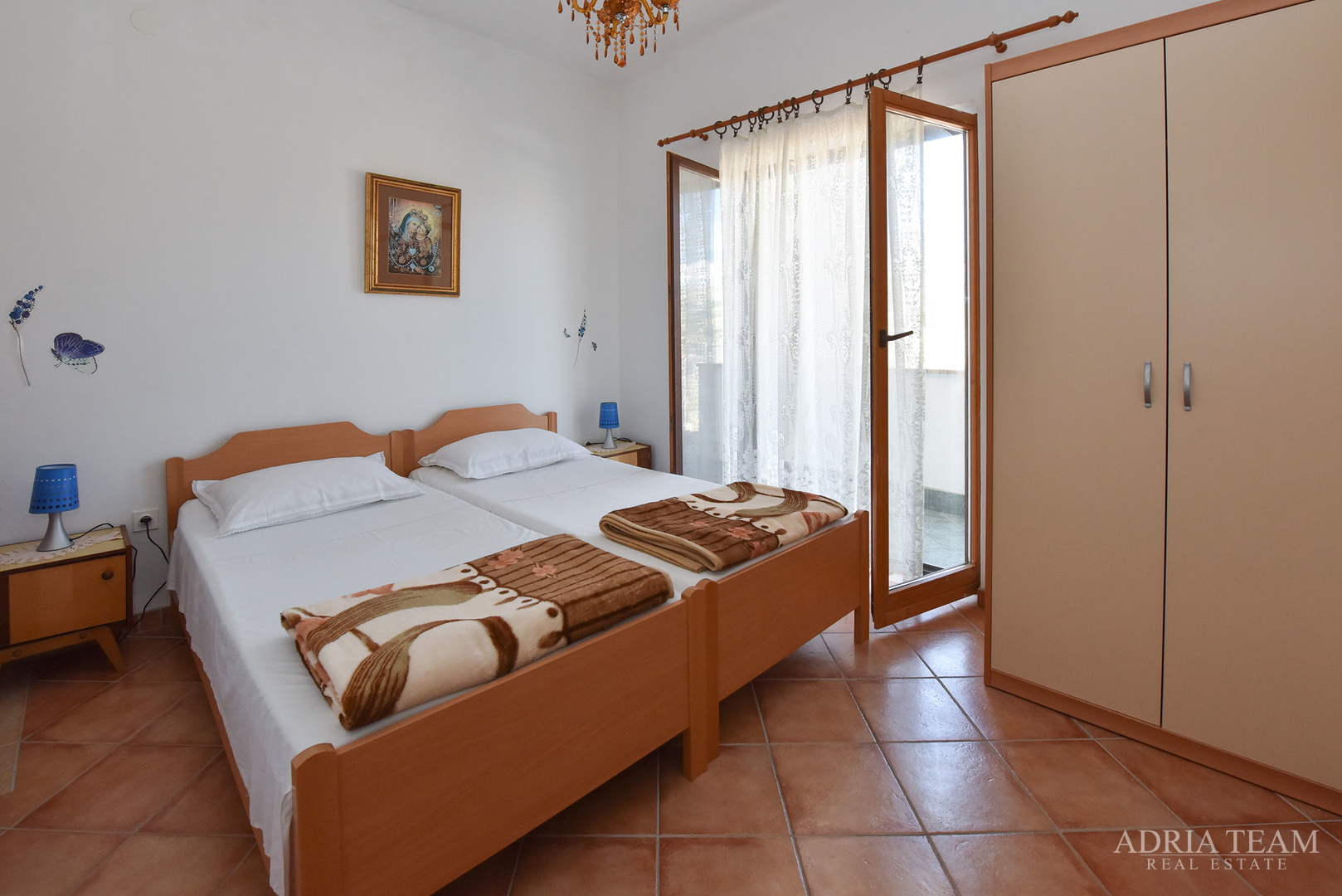 APARTMENTS IN A HOUSE, 150 M FROM THE SEA - PAG