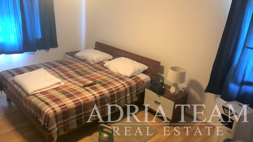 RODINNÁ VILA S VELKOU ZAHRADOU, TOP POZICE, ZADAR - BORIK