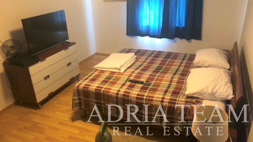 RODINNÁ VILA S VELKOU ZAHRADOU, TOP POZICE, ZADAR - BORIK