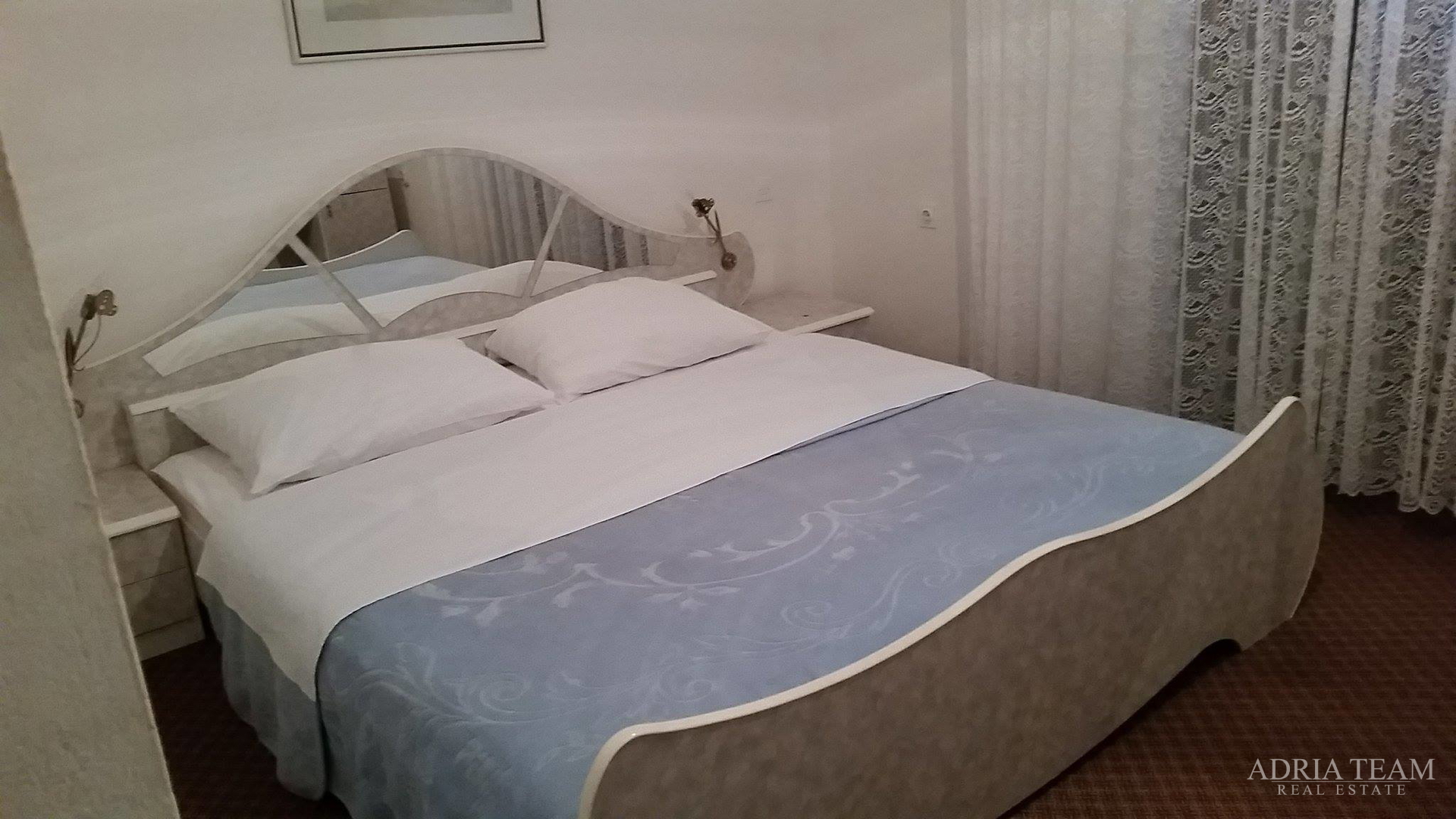HOTEL NA SAMOJ PLAŽI, FENOMENALNA INVESTICIJSKA PRILIKA! PAG