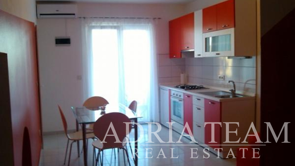 APARTMANSKA KUĆA S 7 APARTMANA, PRIVLAKA