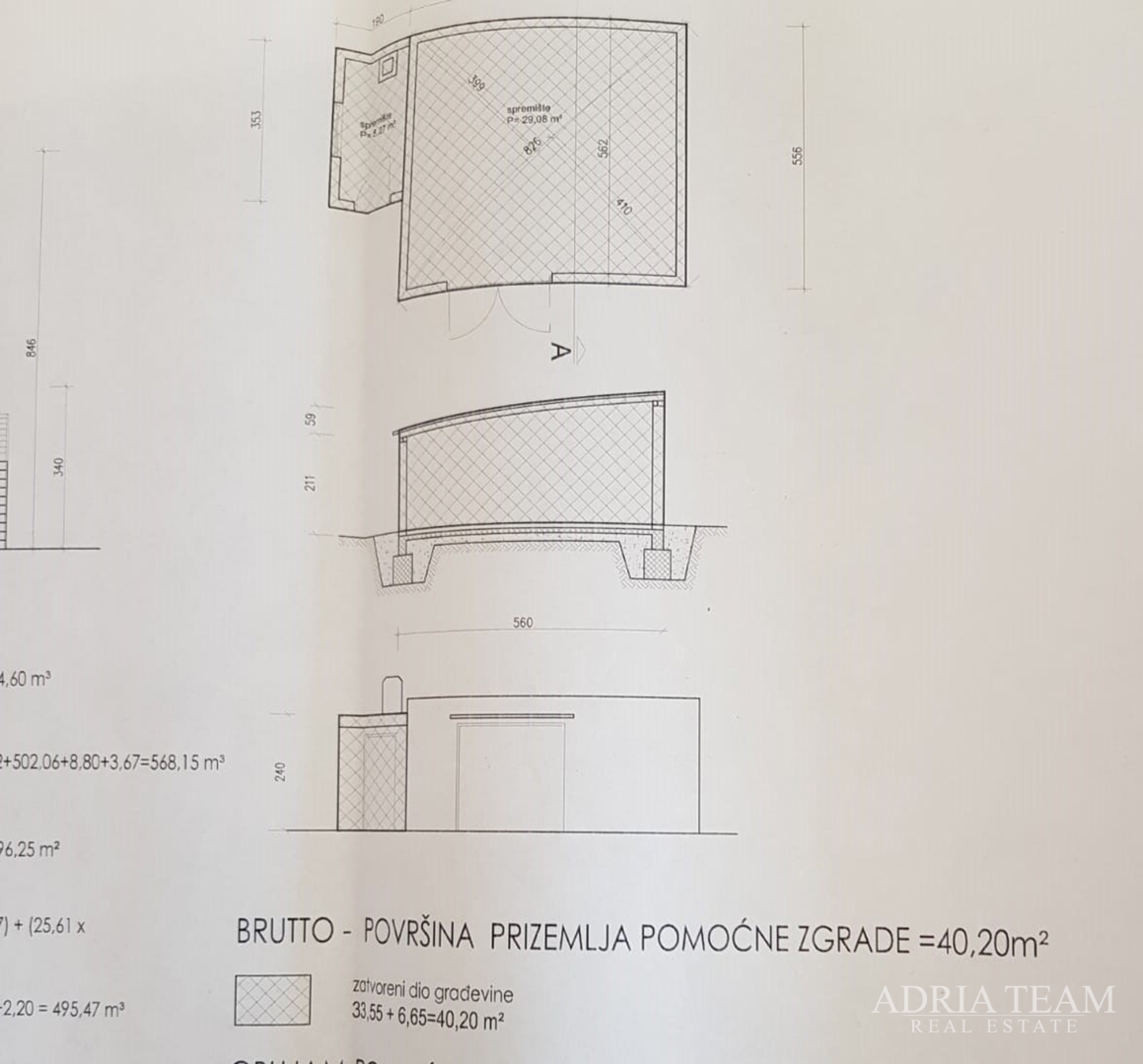 APARTMENT HOUSE WITH 7 APARTMENTS, PRIVLAKA
