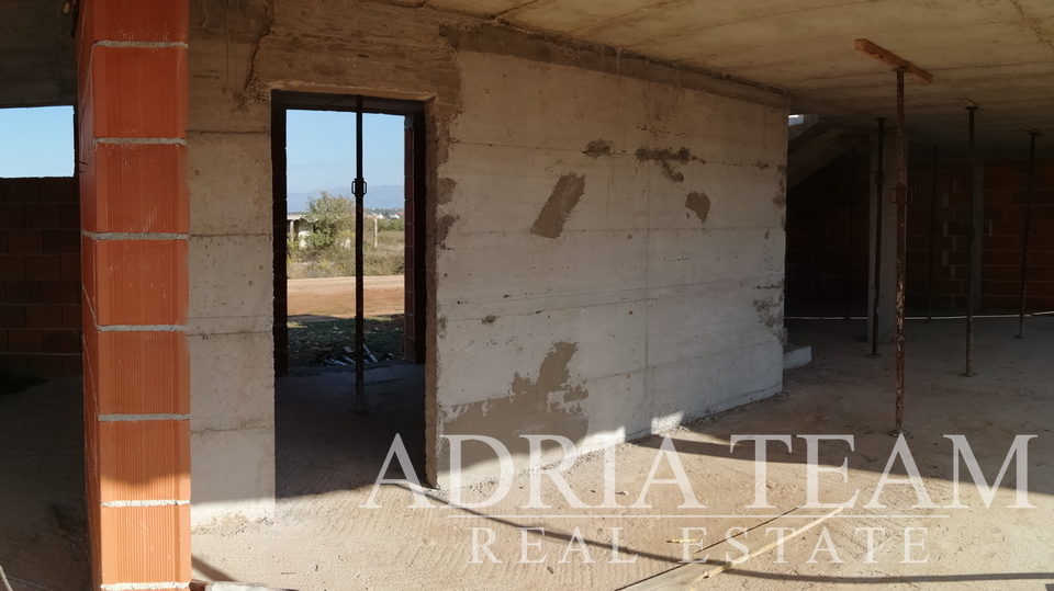 LUXUSVILLA MIT POOL IM HERZEN DER NATUR, ZADAR - ZEMUNIK