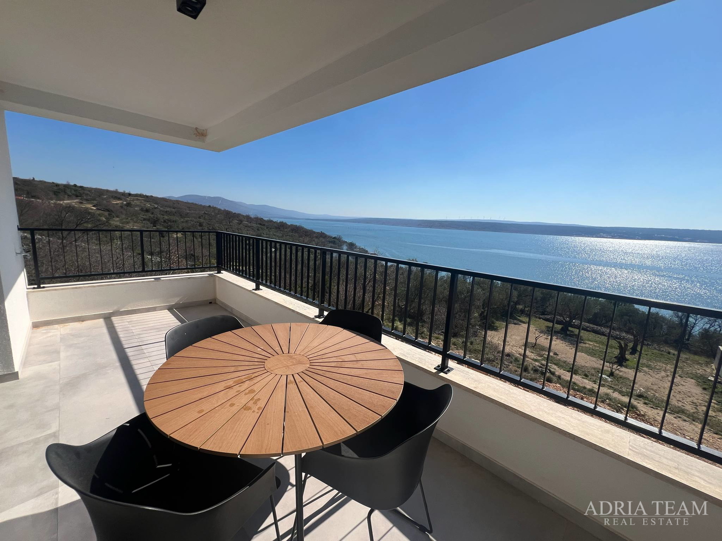 NEUE WOHNUNGEN MIT OFFENEM MEERBLICK, MASLENICA