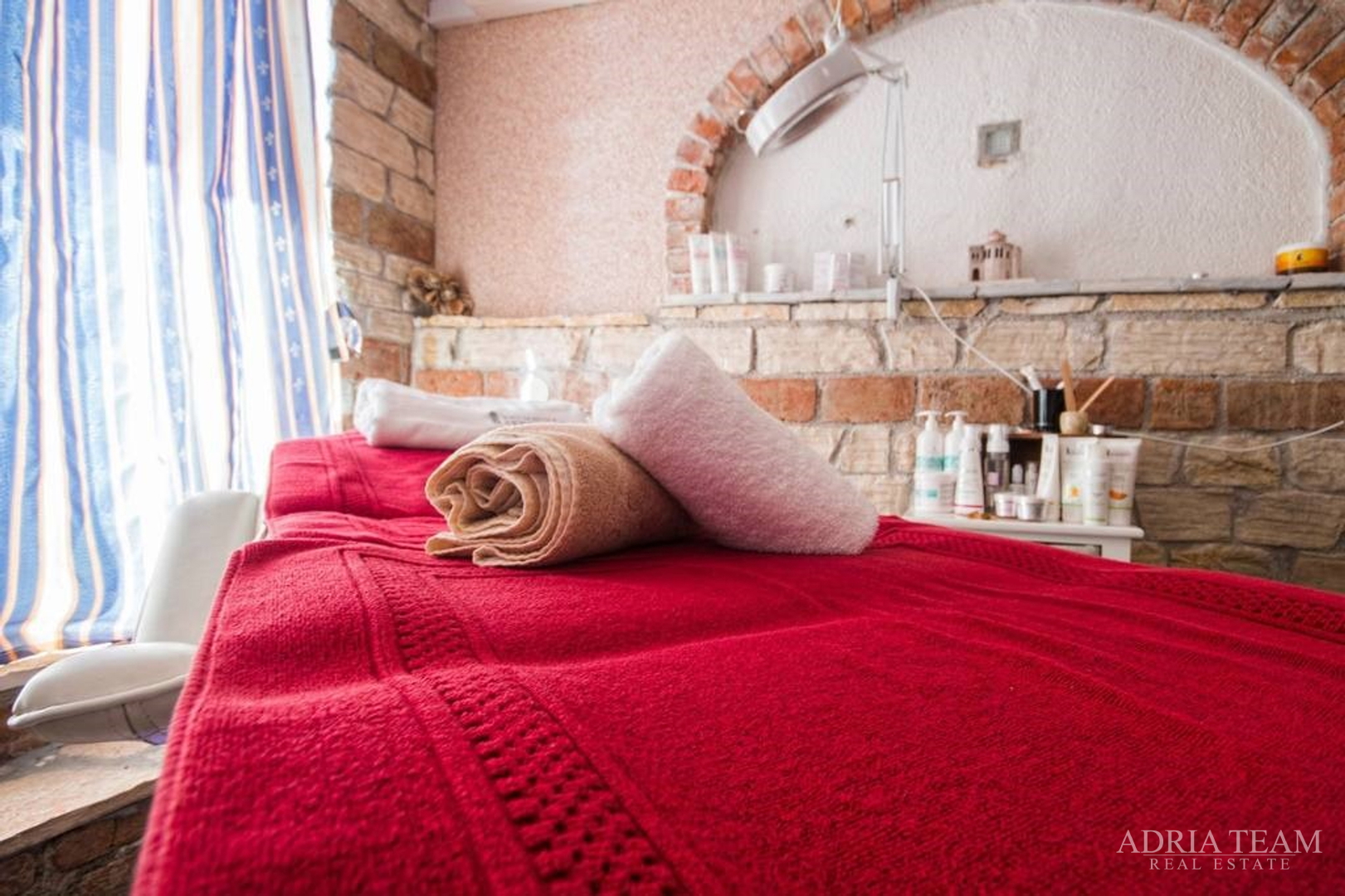 EKSKLUZIVNO!!! HOTEL 3***, 1. RED DO MORA, TOP - POZICIJA!