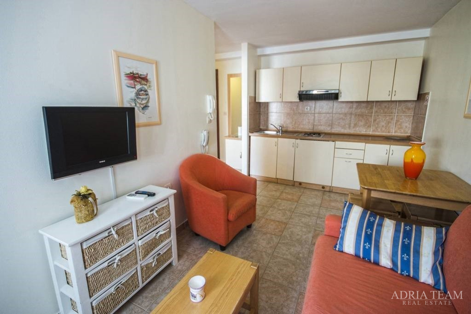 EKSKLUZIVNO!!! HOTEL 3***, 1. RED DO MORA, TOP - POZICIJA!