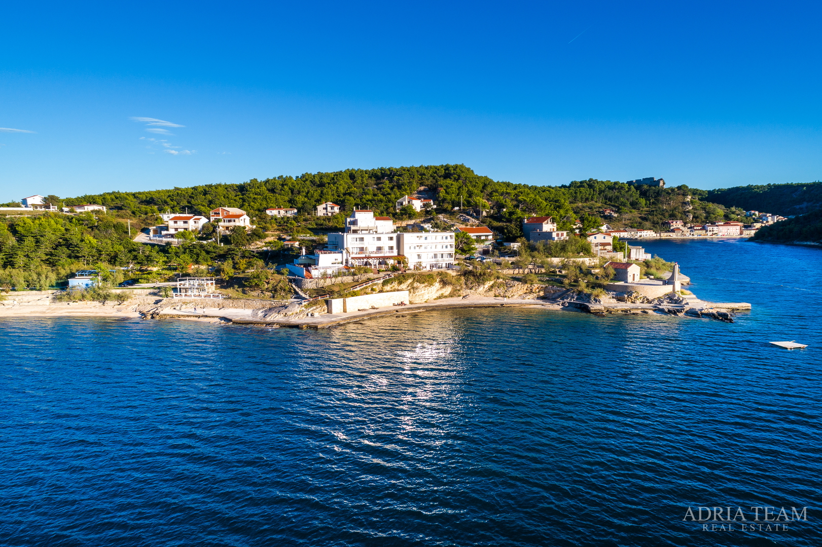 EKSKLUZIVNO!!! HOTEL 3***, 1. RED DO MORA, TOP - POZICIJA!