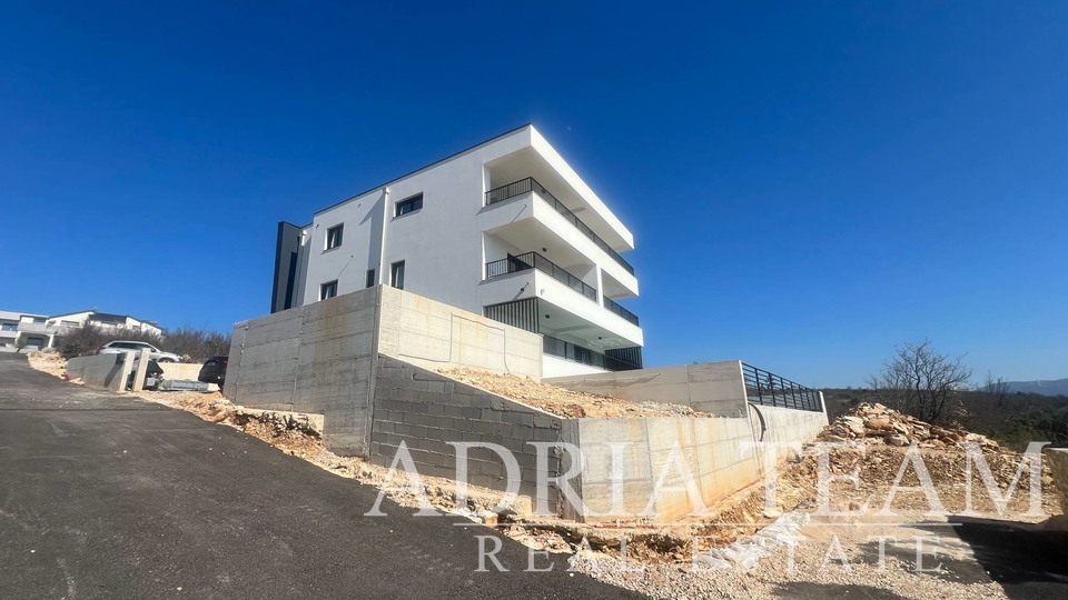 APARTMANI U NOVOGRADNJI S OTVORENIM POGLEDOM NA MORE, MASLENICA