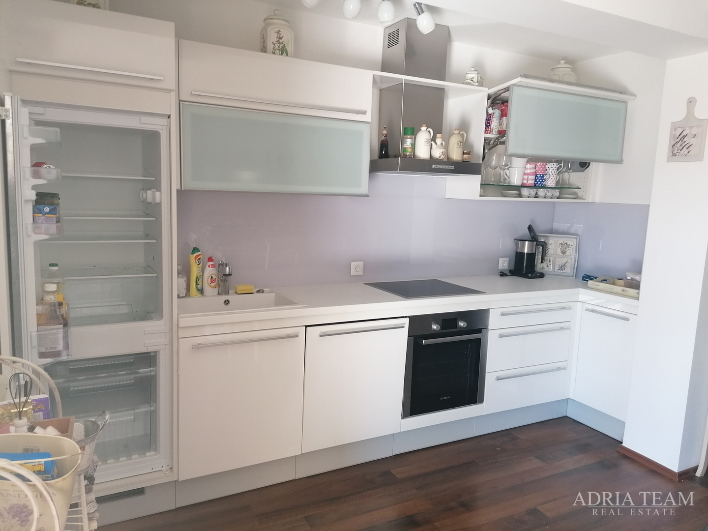 APARTMENT HOUSE WITH 3 APARTMENTS, 120 M FROM THE SEA, PETRČANE - ZADAR