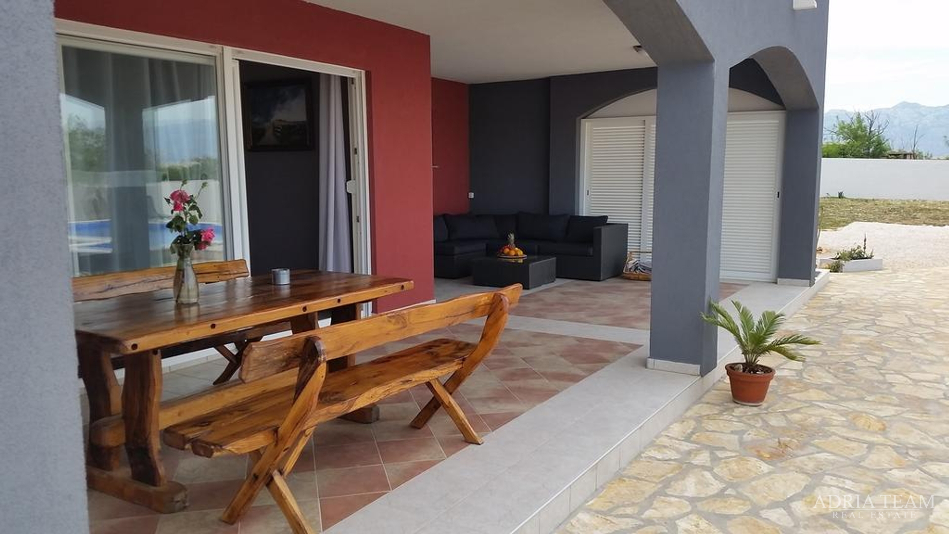 2 KUĆE S BAZENOM, MIRNA I TIHA POZICIJA, PAG - POVLJANA