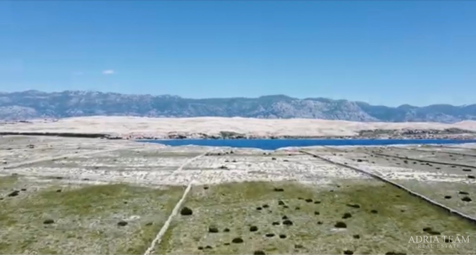 BUILDING LAND - ZONE T3 - IDEAL FOR A CAMP! PAG - KOLAN