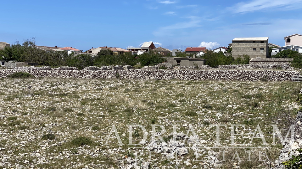 BUILDING LAND IN A PEACEFUL OASIS OF POVLJANA