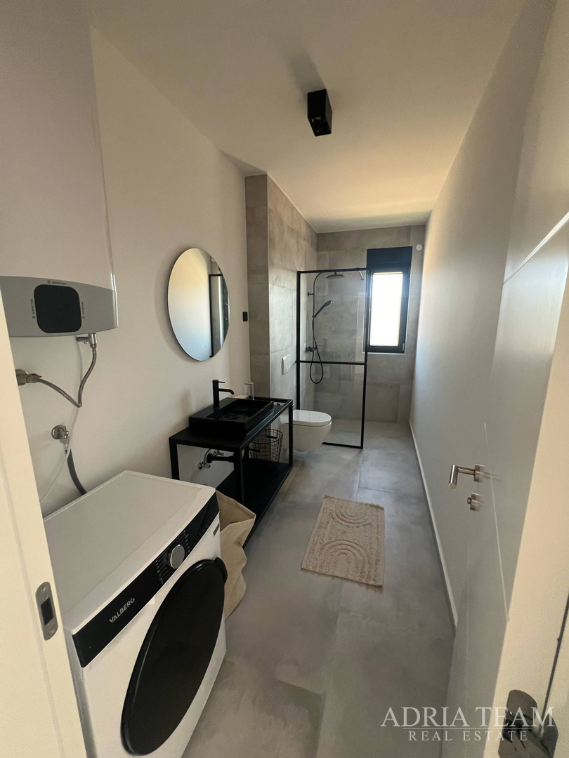 NEUE WOHNUNGEN MIT OFFENEM MEERBLICK, MASLENICA