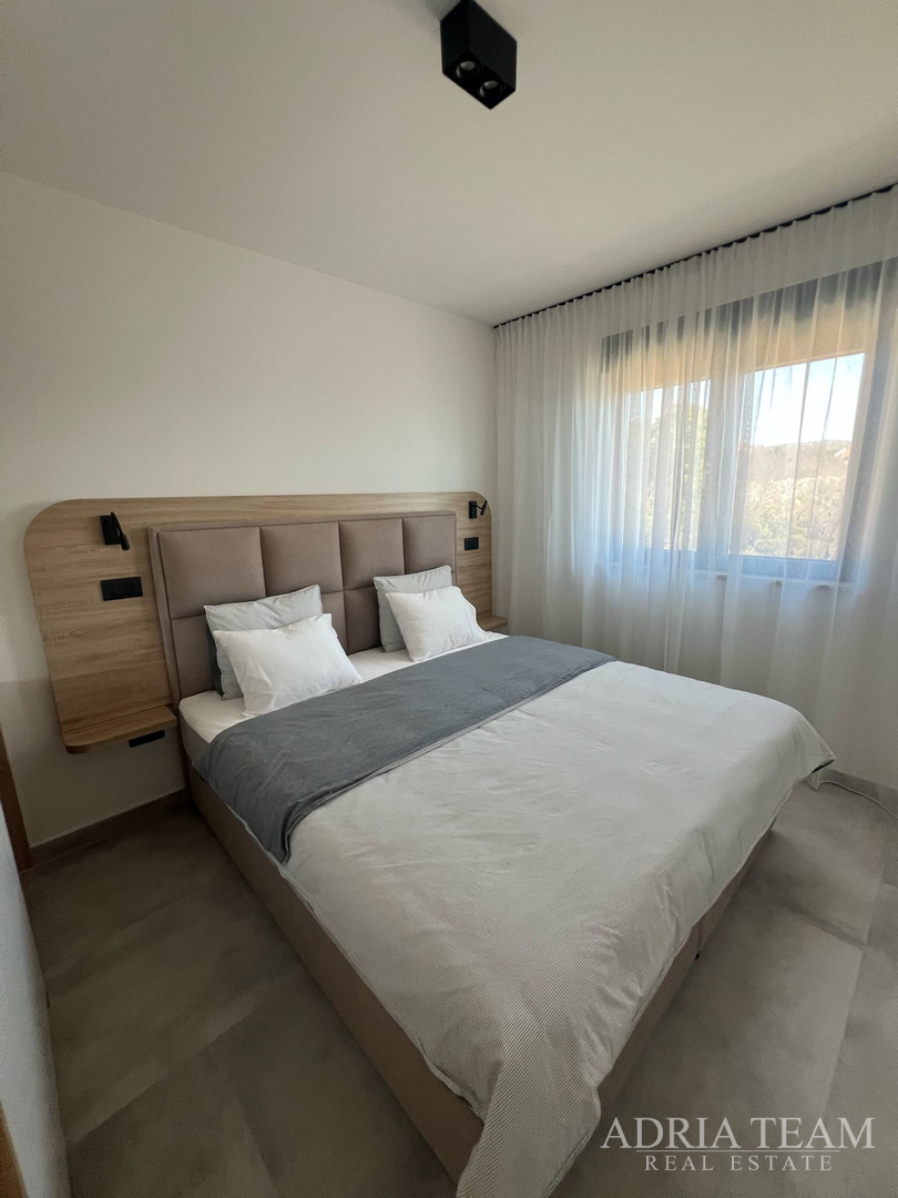 NEUE WOHNUNGEN MIT OFFENEM MEERBLICK, MASLENICA